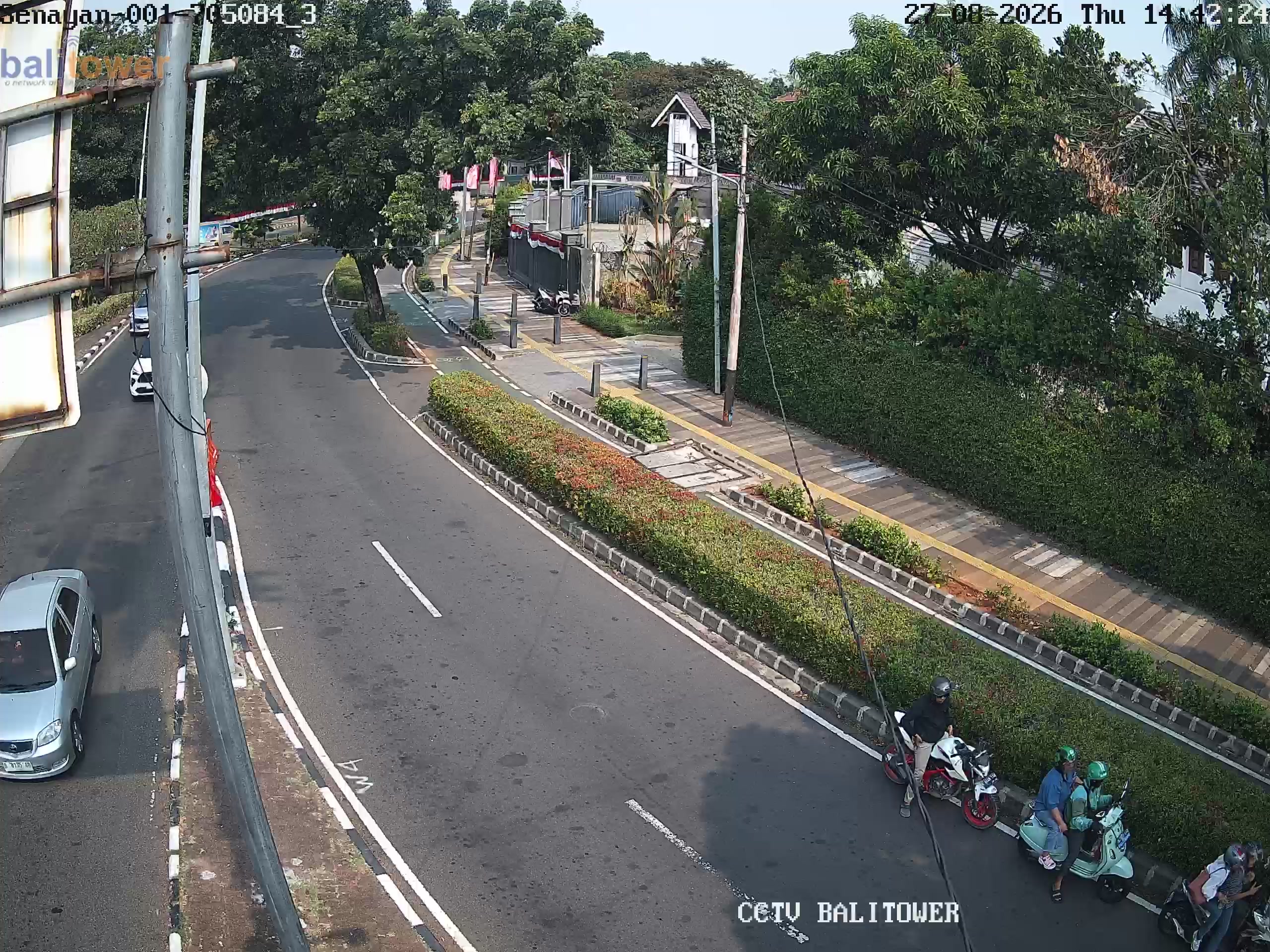 Senayan 001
